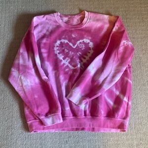 urban outfitter pink tie dye heart sweatshirt S/M